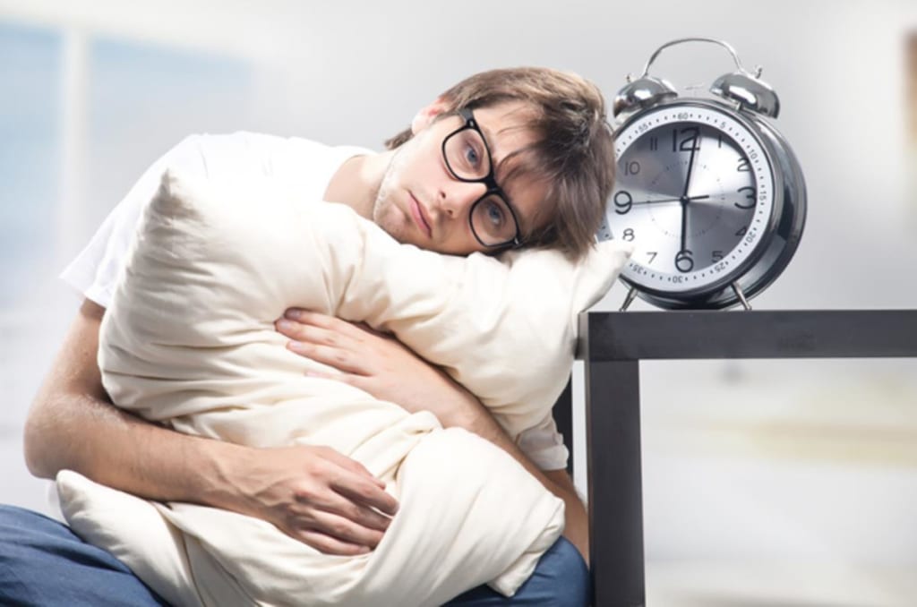 Làm gì khi bị mất ngủ đêm? 11 cách giúp bạn khắc phục hiệu quả