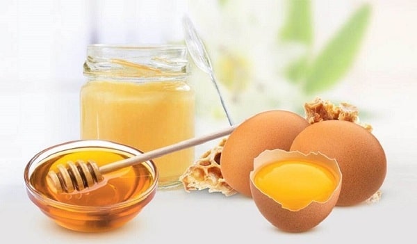 mẹo chữa yếu sinh lý bằng trứng gà và mật ong